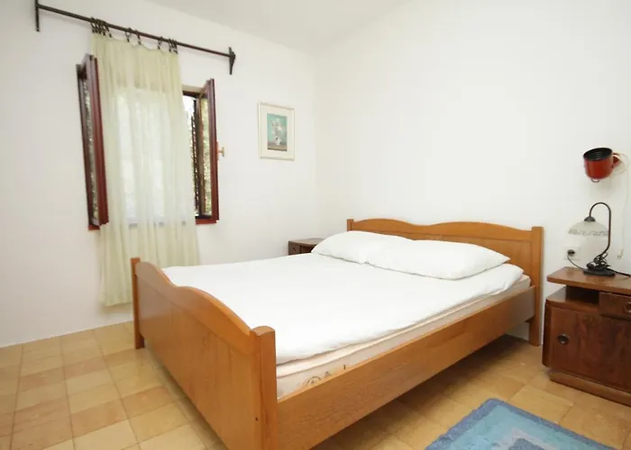 Дом отдыха Seaside House Verunic, Dugi Otok - 8126 *