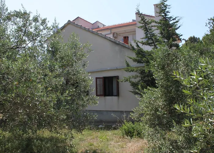 Seaside House Verunic, Dugi Otok - 8126 Дом отдыха *