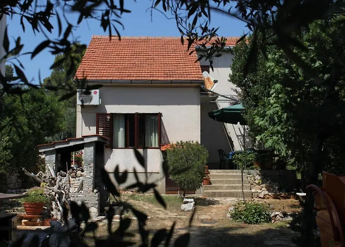 Σπίτι διακοπών Seaside House Verunic, Dugi Otok - 8126 *